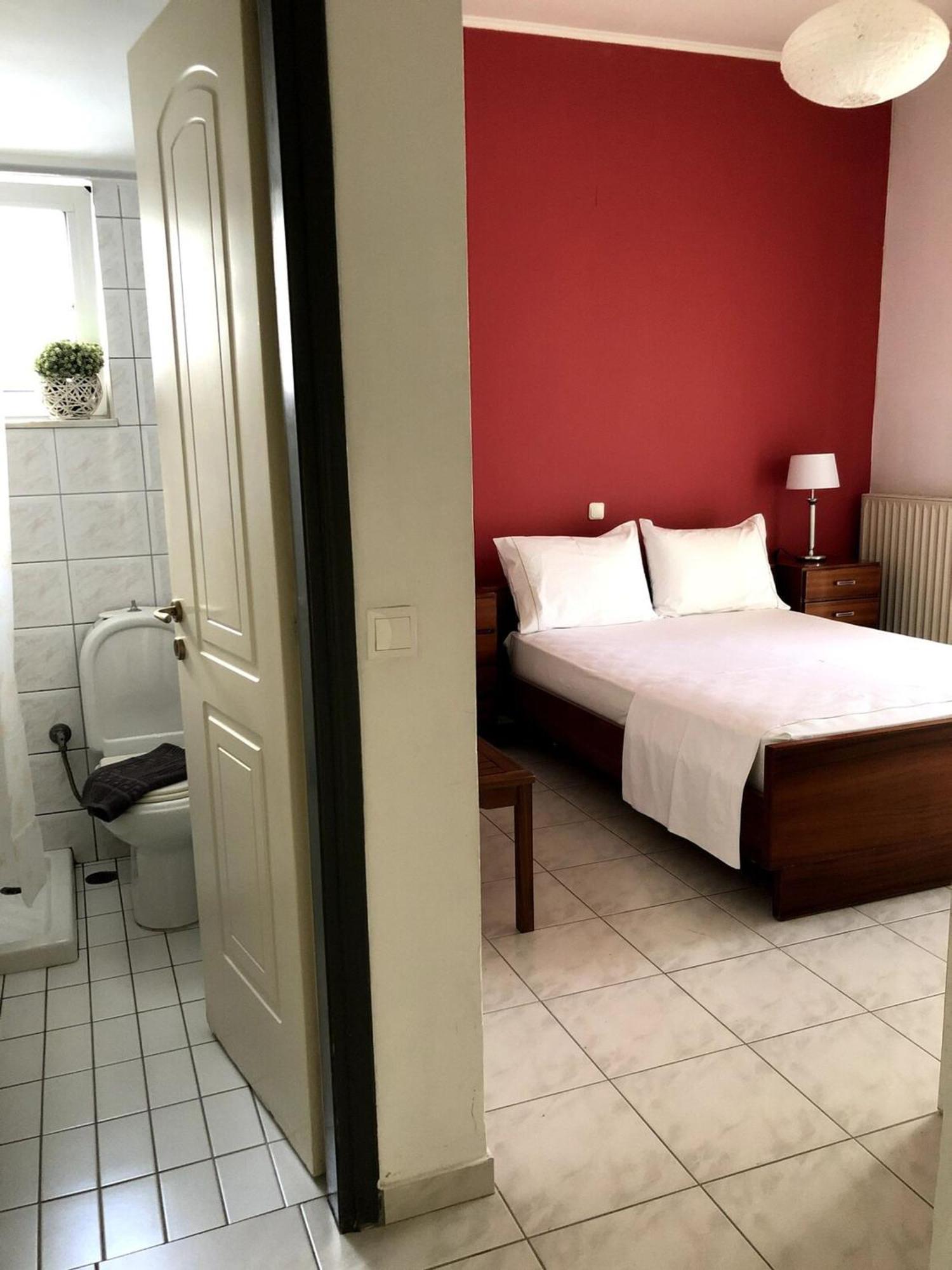 Rosy's House With Amenities Near Chania Vakantiehuis