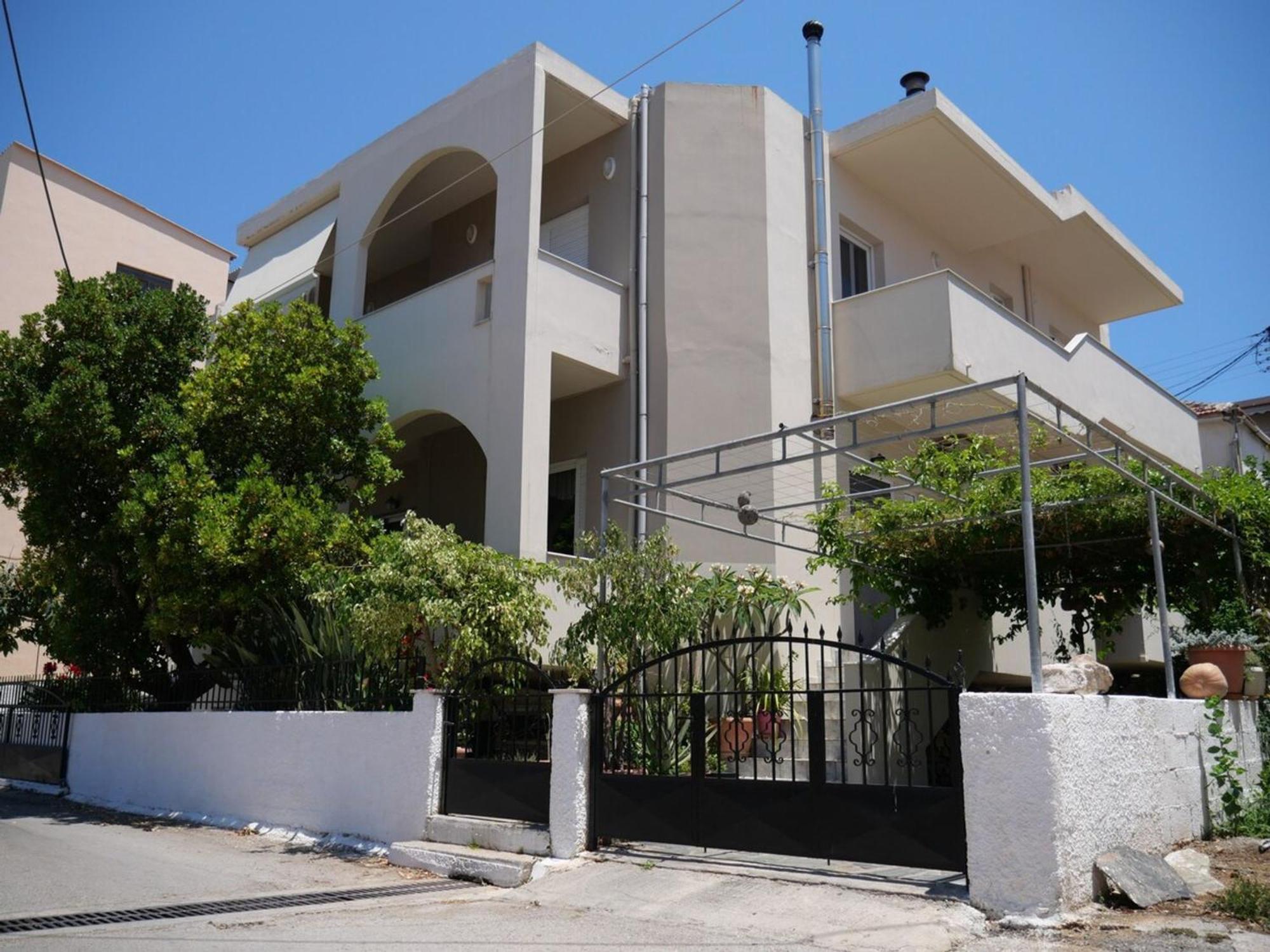 Σπίτι διακοπών Rosy's House With Amenities Near Chania